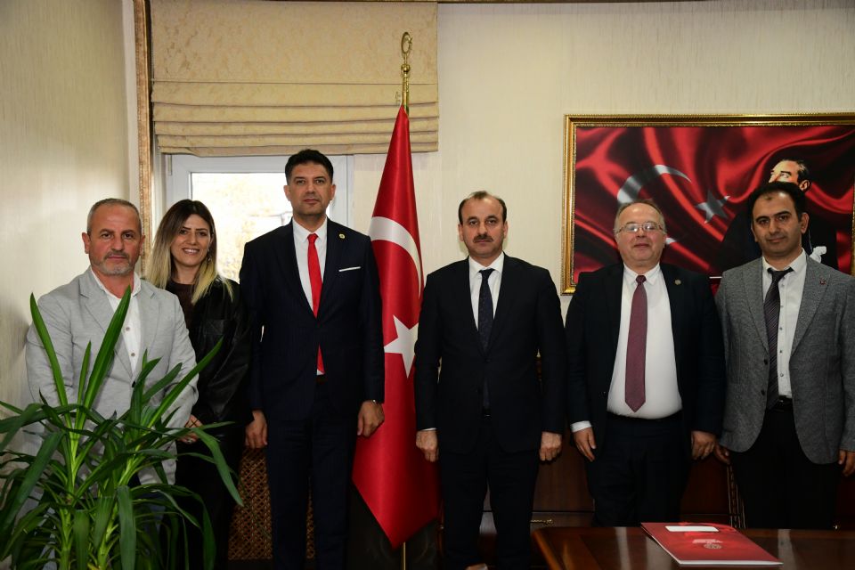 Genel Başkan Yardımcılarımız İsmail AKDAĞ ve İlyas SARALOĞLU, Trabzon İl Milli Eğitim Müdürü Hasan Uygun'a Ziyarette Bulundu