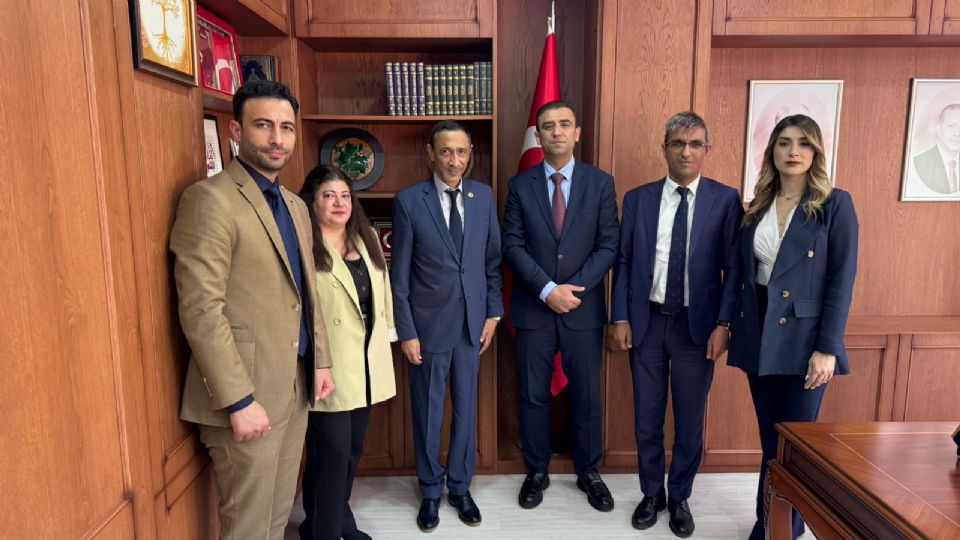 Genel Başkanımız Oğuz ÖZAT ve Yönetim Kurulu Üyelerimiz Ölçme, Değerlendirme ve Sınav Hizmetleri Genel Müdürü Dr. Erdal KILINÇ’ı Ziyaret Etti.