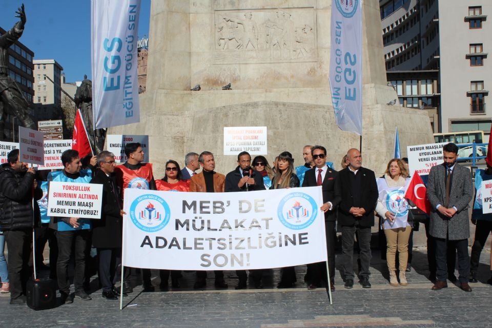 Mülakatın İptali ve Eğitim Çalışanlarımızın Talepleri için Ulus'ta Topandık