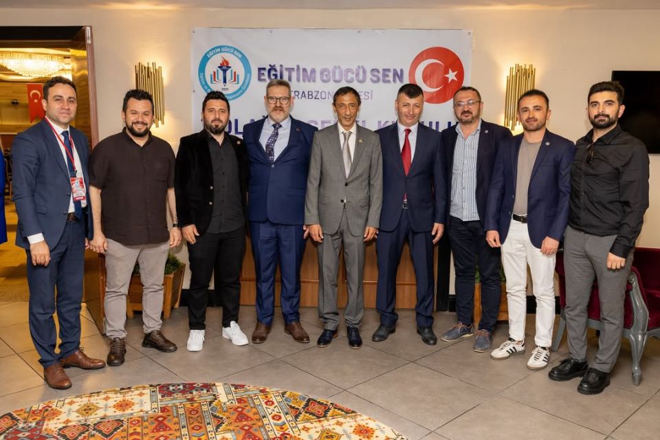 Genel Başkanımız Oğuz ÖZAT, Trabzon Şubemizin Birinci Olağan Genel Kuruluna Katıldı!