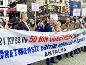 50 Bin Öğretmen Ataması İstiyoruz